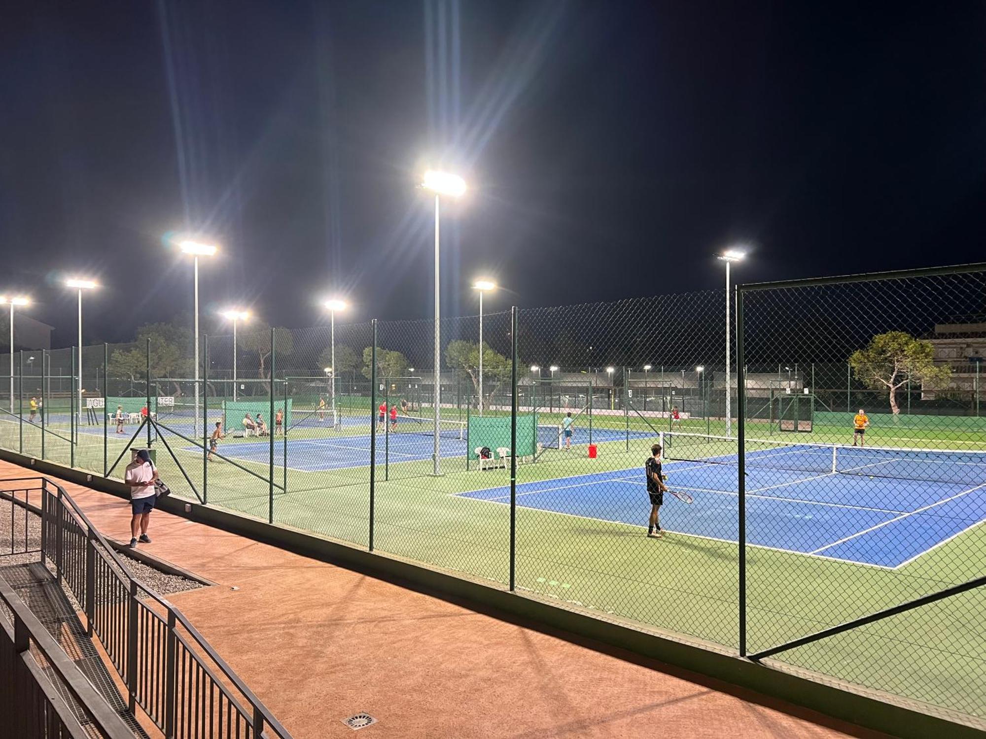 Piso Con Ac, Piscina Y Pista De Padel Y Tenis En Aguilas Exterior photo